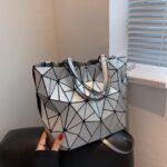 D0092P-鐳射幾何菱形格子單肩手提斜挎包-預購:圖片 3